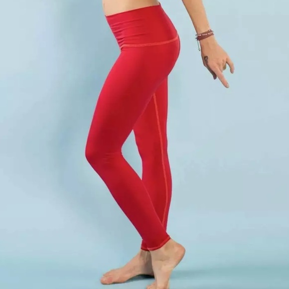 Teeki Hot Pant Red Yoga Leggings Women’s Large - Picture 2 of 12